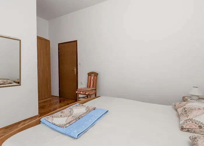 Barbat, Rab 1 Appartamento *