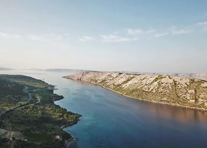 Barbat, Rab 1 Διαμέρισμα