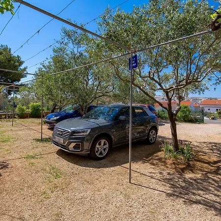 Barbat, Rab 1 Appartamento *