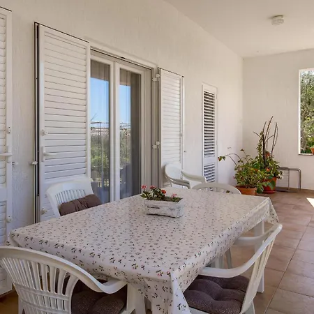 Apartment Barbat, Rab 1 Appartement *