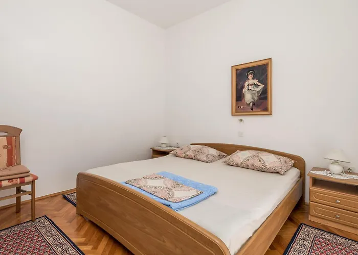Apartman Barbat, Rab 1
