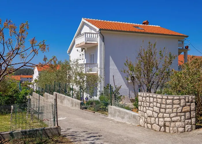 Barbat, Rab 1 Apartman *